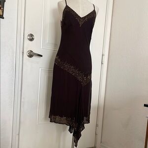 Chic Women's Midi Dress with Gold Accents